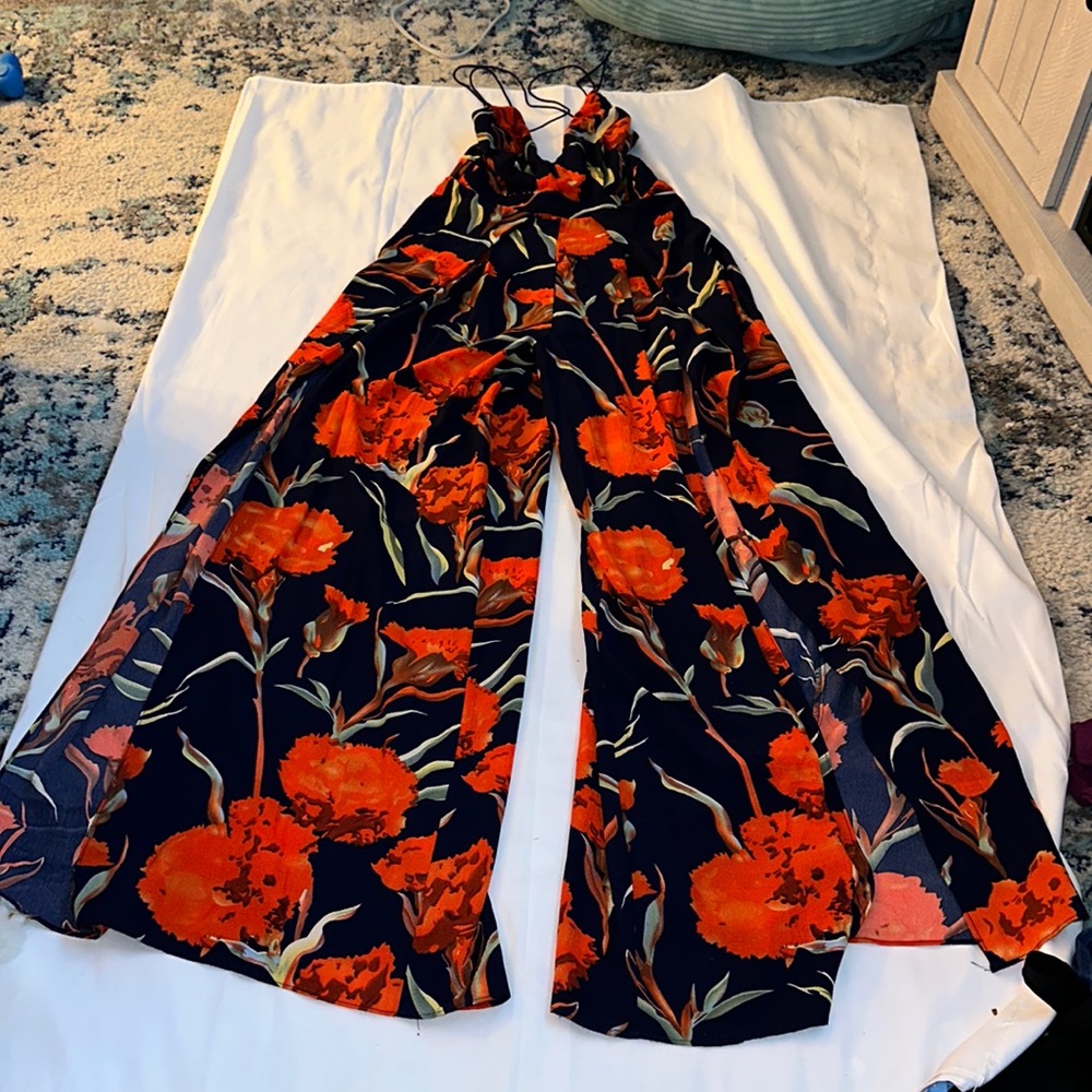 Wide Leg jumpsuit